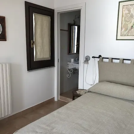 Residenza Le Serre Bed & Breakfast Acciaroli